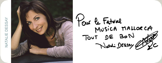 Handschriftliche Glückwunschkarte von Natalie Dessay an das Festival MúsicaMallorca